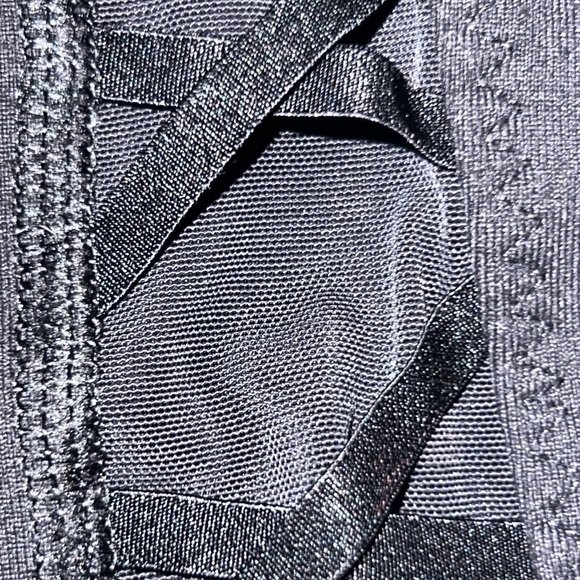 Victoria’s Secret Sport Knockout by VS Tights black workout leggings yoga pants - Picture 9 of 16